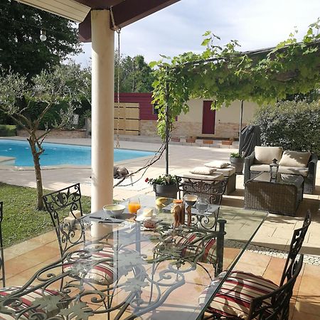 Lucbardez-et-Bargues Au Doux Repos B&B 외부 사진